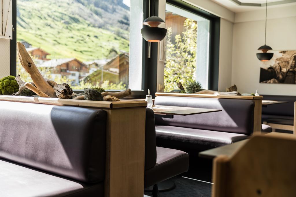 Schnider Bed&Breakfast Und Cafe Vals Exterior photo